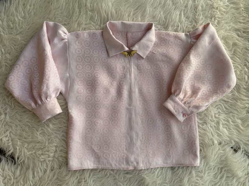 X SOLGT Festdraktskjorte Trine rosa damask