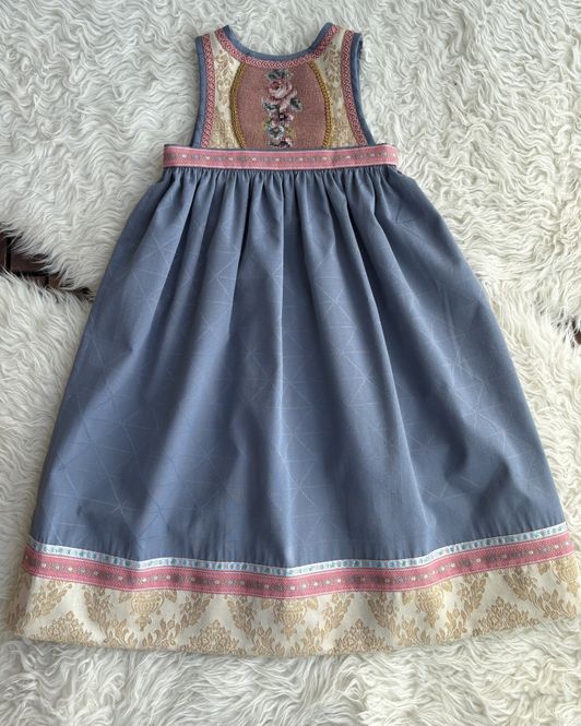 Hovedbilde SOLGT Festdrakt Astrid blå og ...