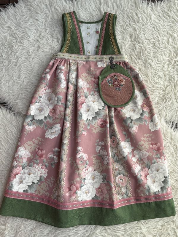 SOLGT Festdrakt Astrid rosa roser og grønn