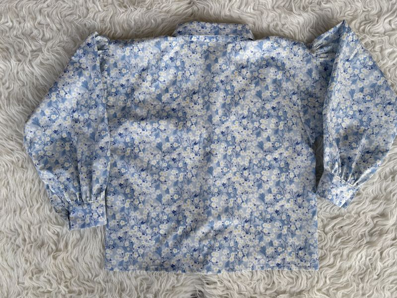 SOLGT Festdraktskjorte Trine lysblå Liberty